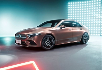 China only Mercedes-Benz A-class Sedan L bows in Beijing