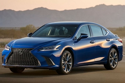 More driver focused, luxurious Lexus ES touches down