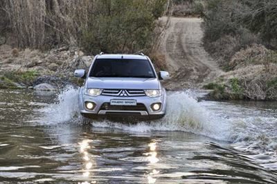 Mitsubishi Pajero takes it to the establishment