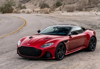 Aston Martin DBS Superleggra officially let loose