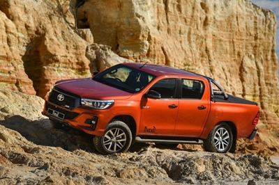 Toyota release new Hilux Dakar Edition