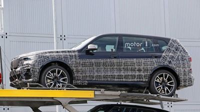 BMW X7 starts revealing itself as new tech details emerge