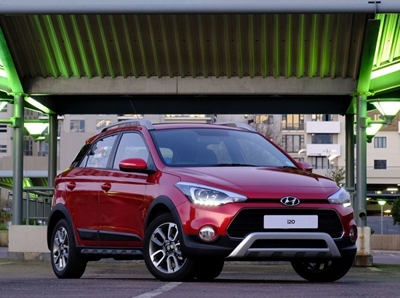 Hyundai i20 gets Active