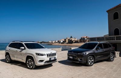 Freshened-up Jeep Cherokee lands in Europe with diesel power