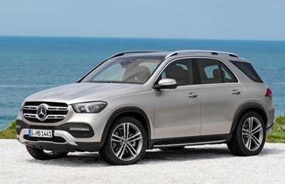 New Mercedes-Benz GLE (finally) shows its true self