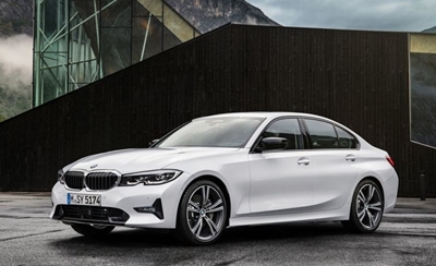 Lighter, tech packed all-new BMW 3-series debuts in Paris