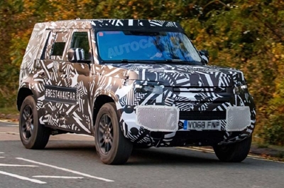 Prototype all-new Land Rover Defender comes out of hiding