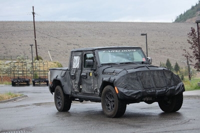 Jeep’s first pick-up in nearly 30 years reportedly heading for LA