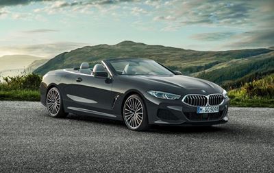 BMW 8-series gets more striking by dropping its top