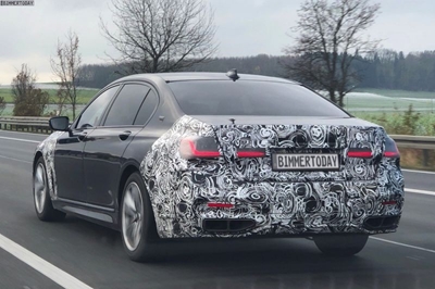 Next BMW 7-series not yet ready to part with multi-layered suit