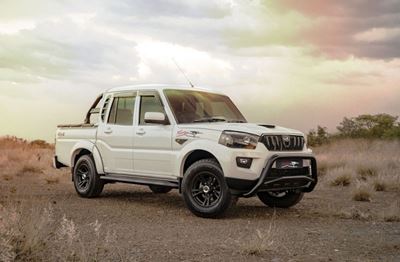 Mahindra celebrates local production with limited Pik-Up Karoo edition