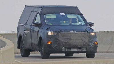 Ford’s new half-ton pick-up apparently spied as RHD Bronco hopes diminish