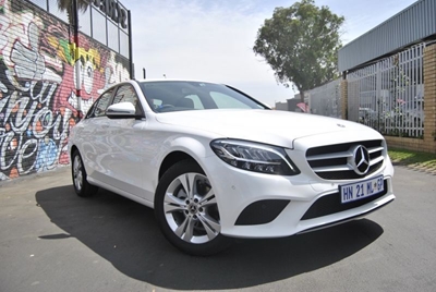 Mercedes-Benz C180 the gateway to the three-pointed star