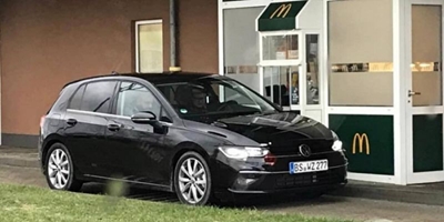 Volkswagen Golf Mk 8 shows up again with little to hide