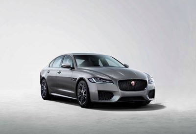 Jaguar XE receives the Chequered Flag