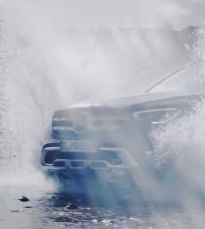 Facelift Mercedes-Benz GLC teased with X-class-like face