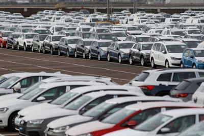 New vehicle sales remain flat in February