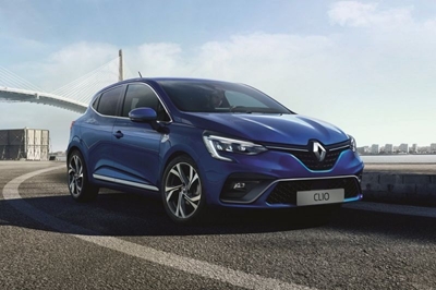 Renault (partially) discloses new Clio’s under-bonnet details