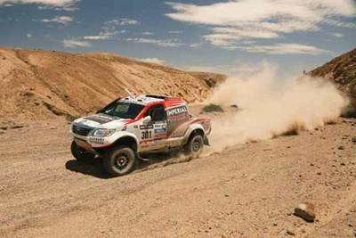 Toyota gets tougher for Dakar