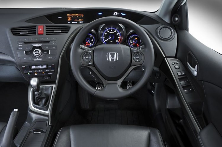 autodealer_709_2.jpg