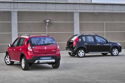 Renault Stepway likes to rock some gravel