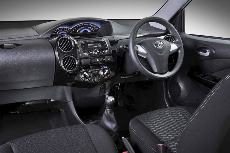 autodealer_824_2.jpg