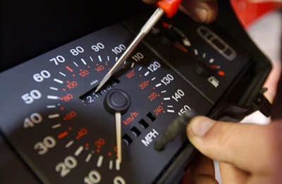 A little off the top - altering a vehicle’s mileage