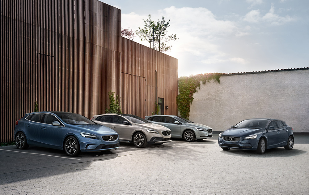 Volvo has updated its V40 range-Autodealer