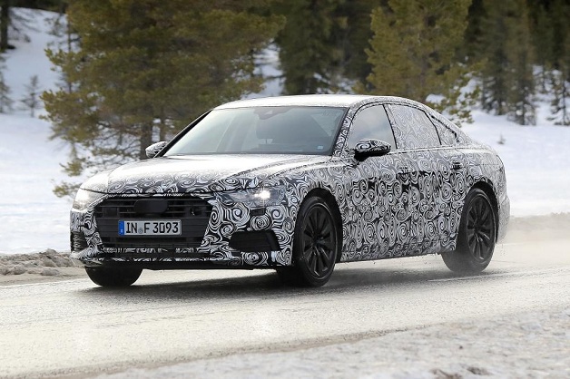 Audi Q8 and A6 spied playing in the snow-Autodealer