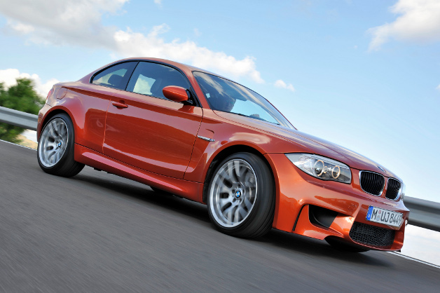 Making money from cars-Autodealer