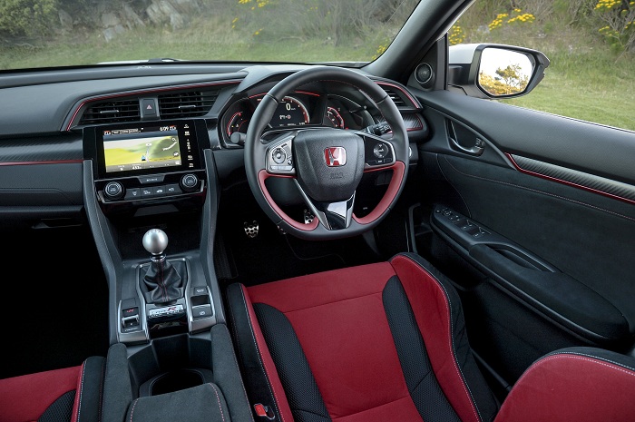 Sporty Jazz and Civic Type R land-Autodealer
