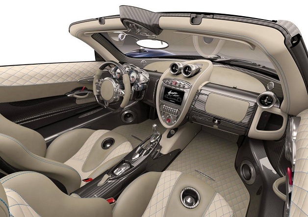 Maniac Pagani Huayra loses its roof-Autodealer