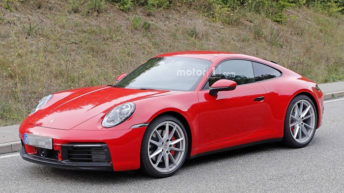 Next Porsche 911 still not scared to show (most of) its looks-Autodealer