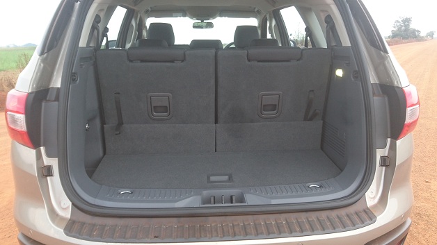 Ford Everest XLS a back-to-basics 4x4-Autodealer