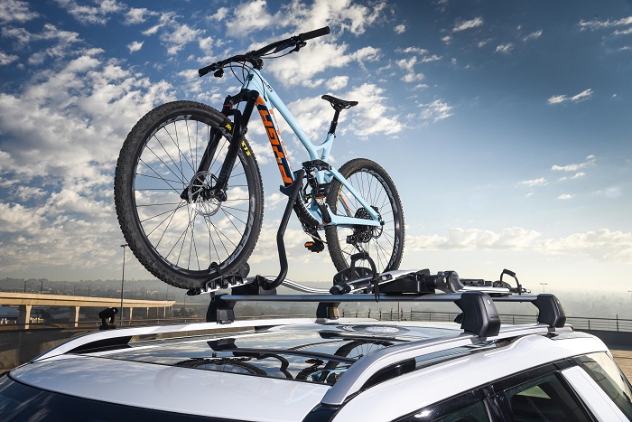 Land Rover Gear aimed at avid cyclists-Autodealer