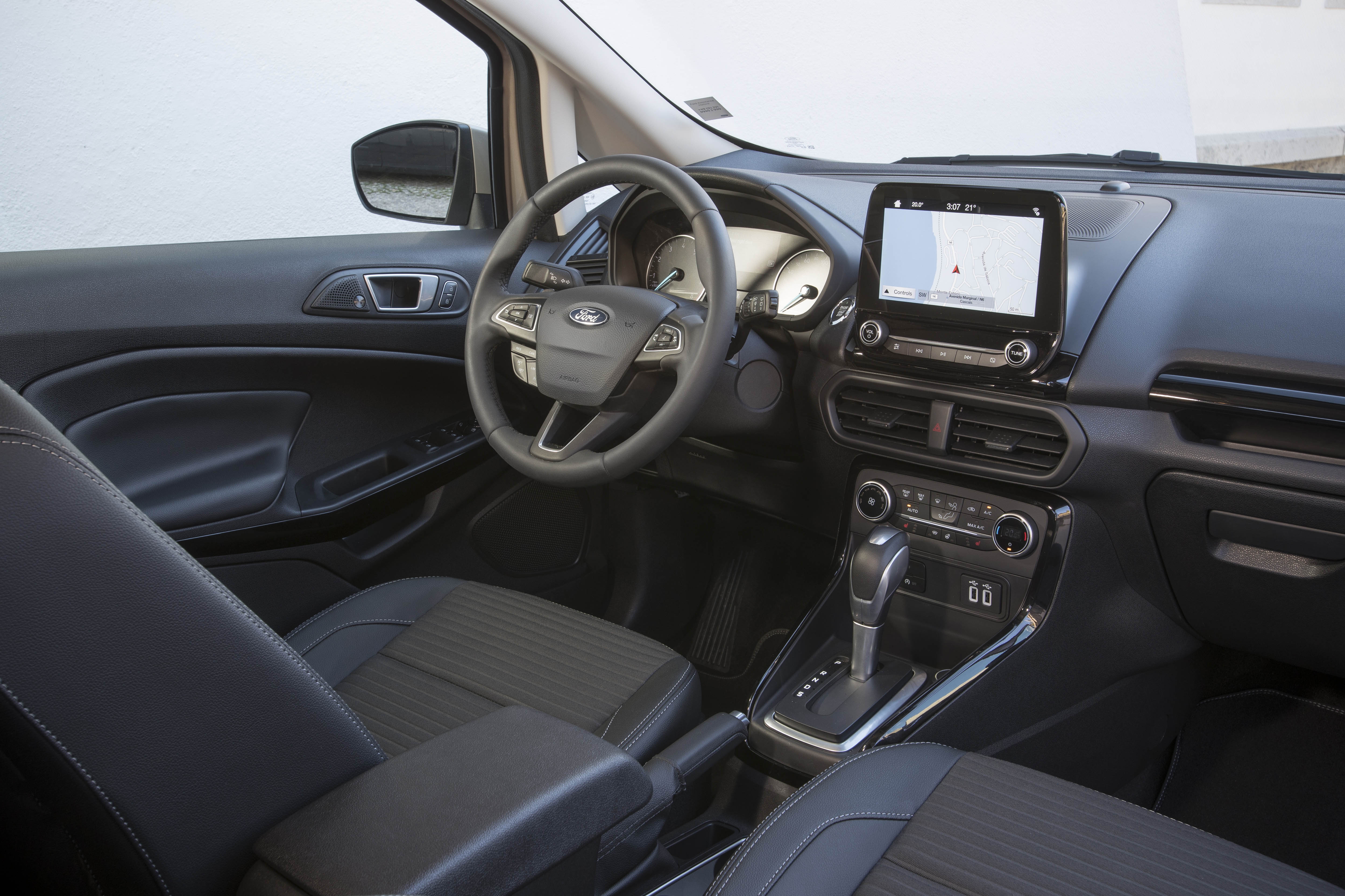 Updated Ford EcoSport driven-Autodealer