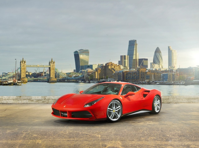 Five supercars less powerful than the Porsche Panamera Turbo S E-Hybrid Sport Turismo-Autodealer