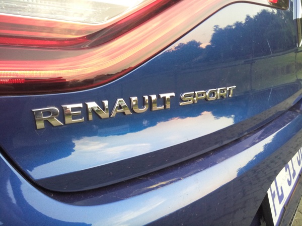 Renault Mégane GT is all show and a lot of go-Autodealer