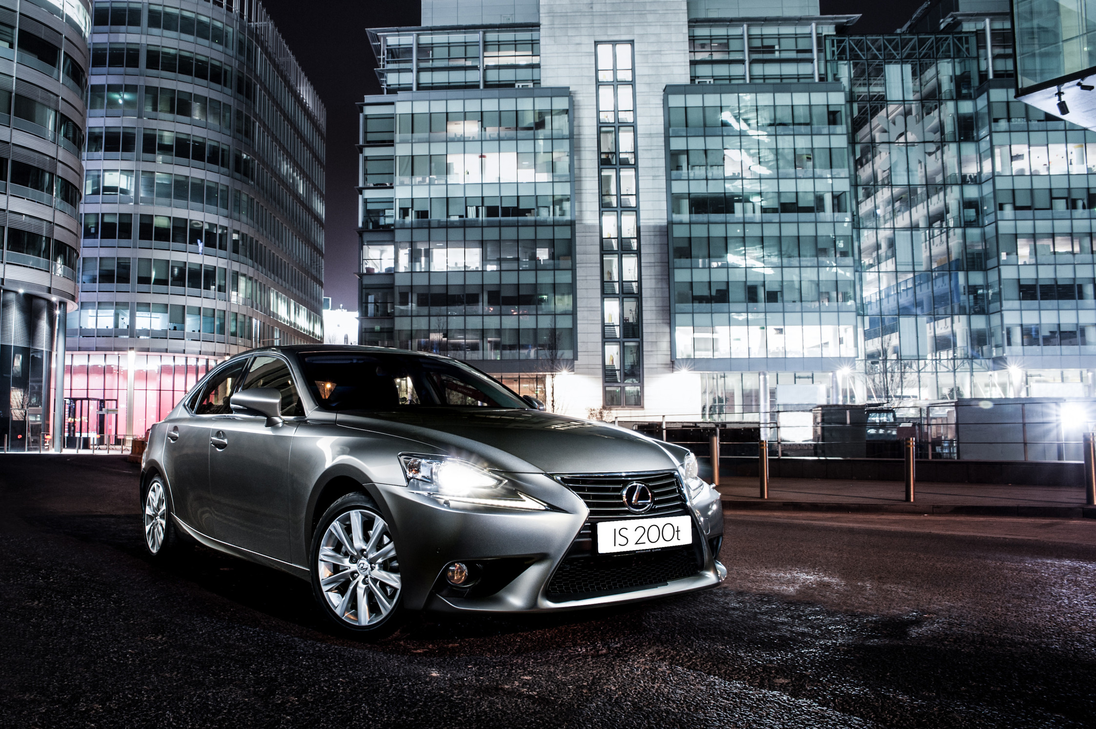 Lexus IS200 now turbocharged-Autodealer