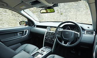 FEATURE: Land Rover Discovery Sport-Autodealer