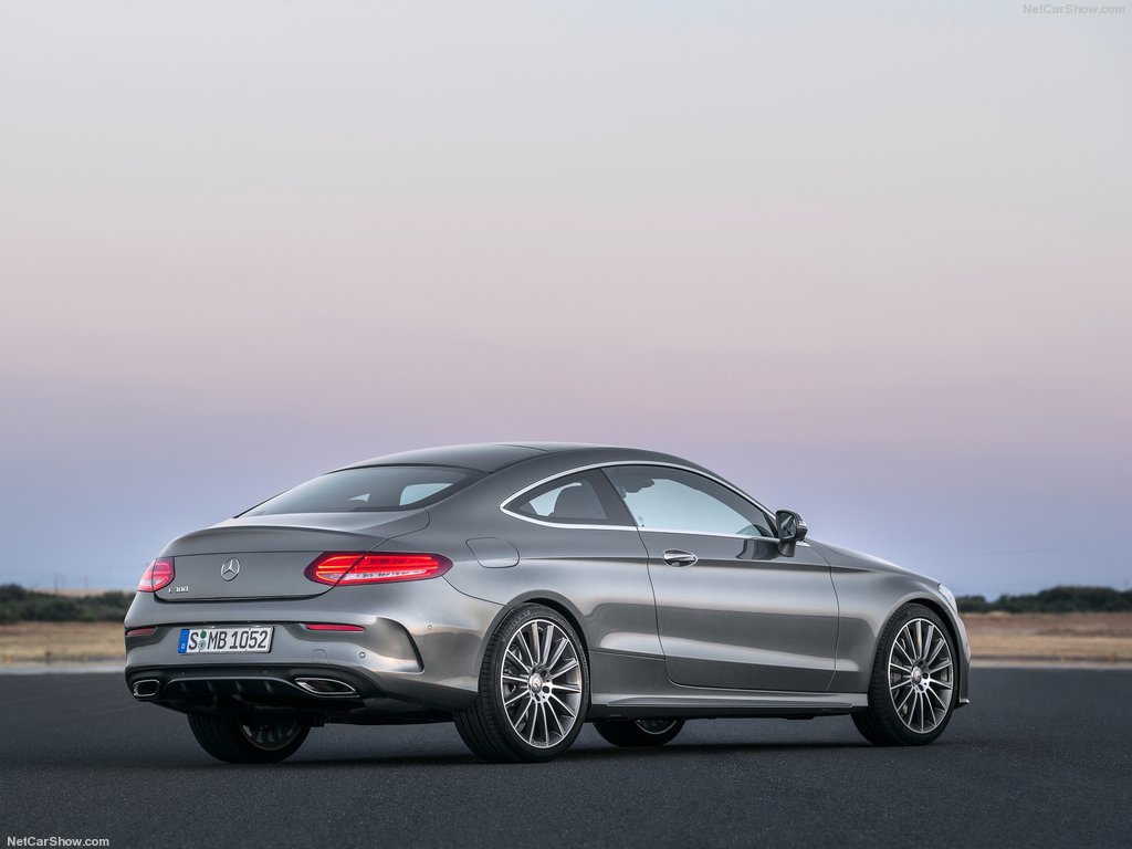 C-Class coupe a smooth operator-Autodealer
