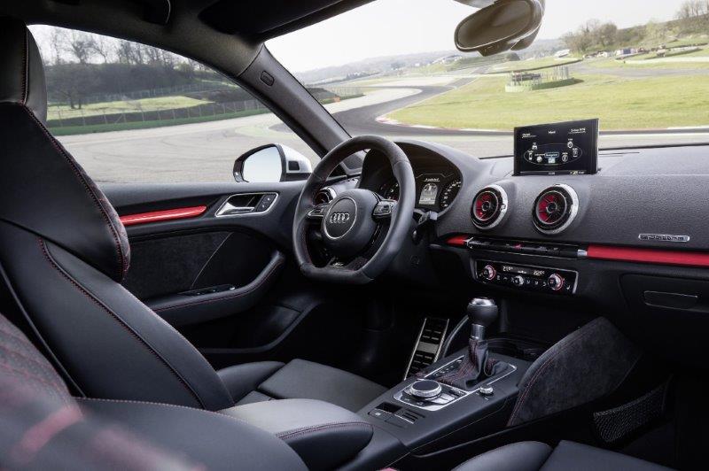 The AUDI-LICIOUS RS3 Sportback 2.5T FSI quattro S tronic -Autodealer