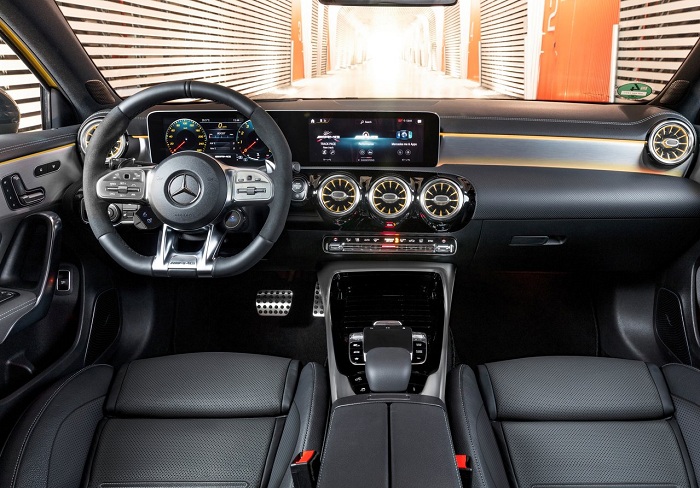 Mercedes-AMG's junior A35 hot hatch (finally) bares all-Autodealer