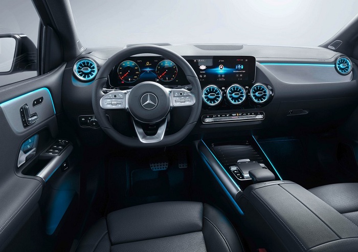 Mercedes-Benz B-class debuts in Paris with new eight-speed DCT-Autodealer