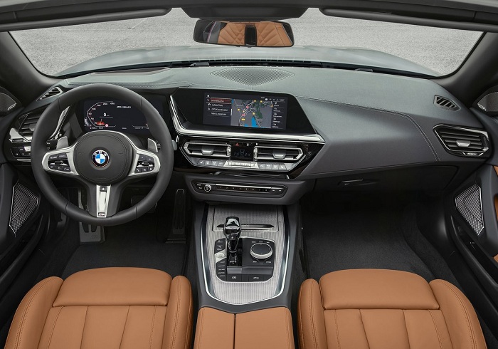 BMW Z4 detailed with boosted four and six-cylinder power-Autodealer