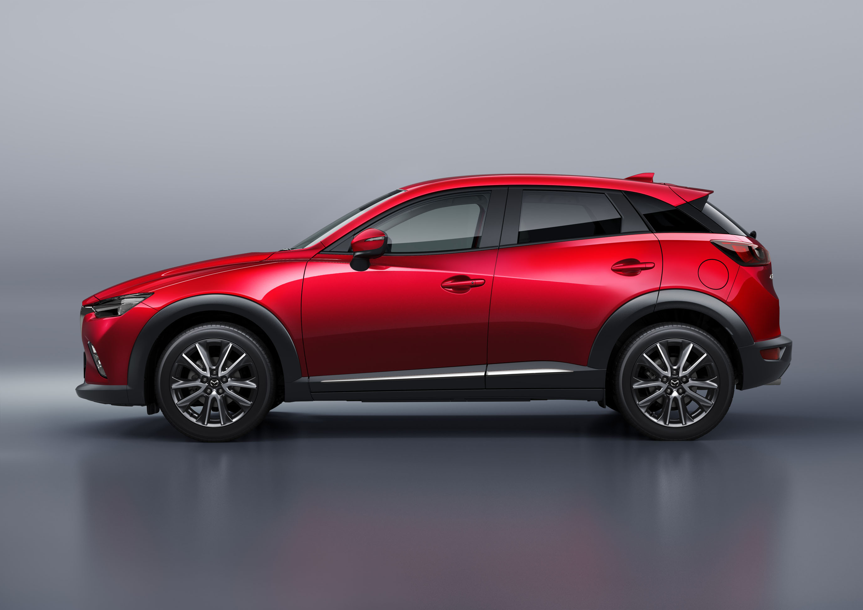 The fresh, new and alive Mazda CX-3-Autodealer