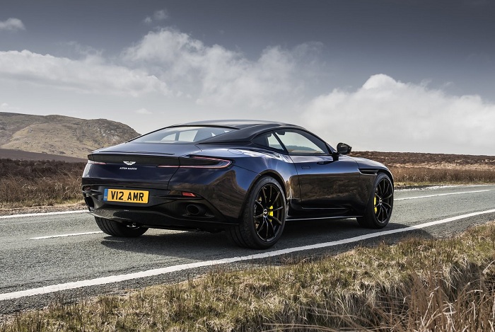 Aston Martin revives Vantage V600, welcomes DB11 AMR-Autodealer