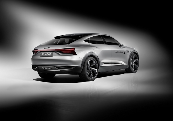 RWD Audi R8 and autonomous concepts bow in Frankfurt-Autodealer