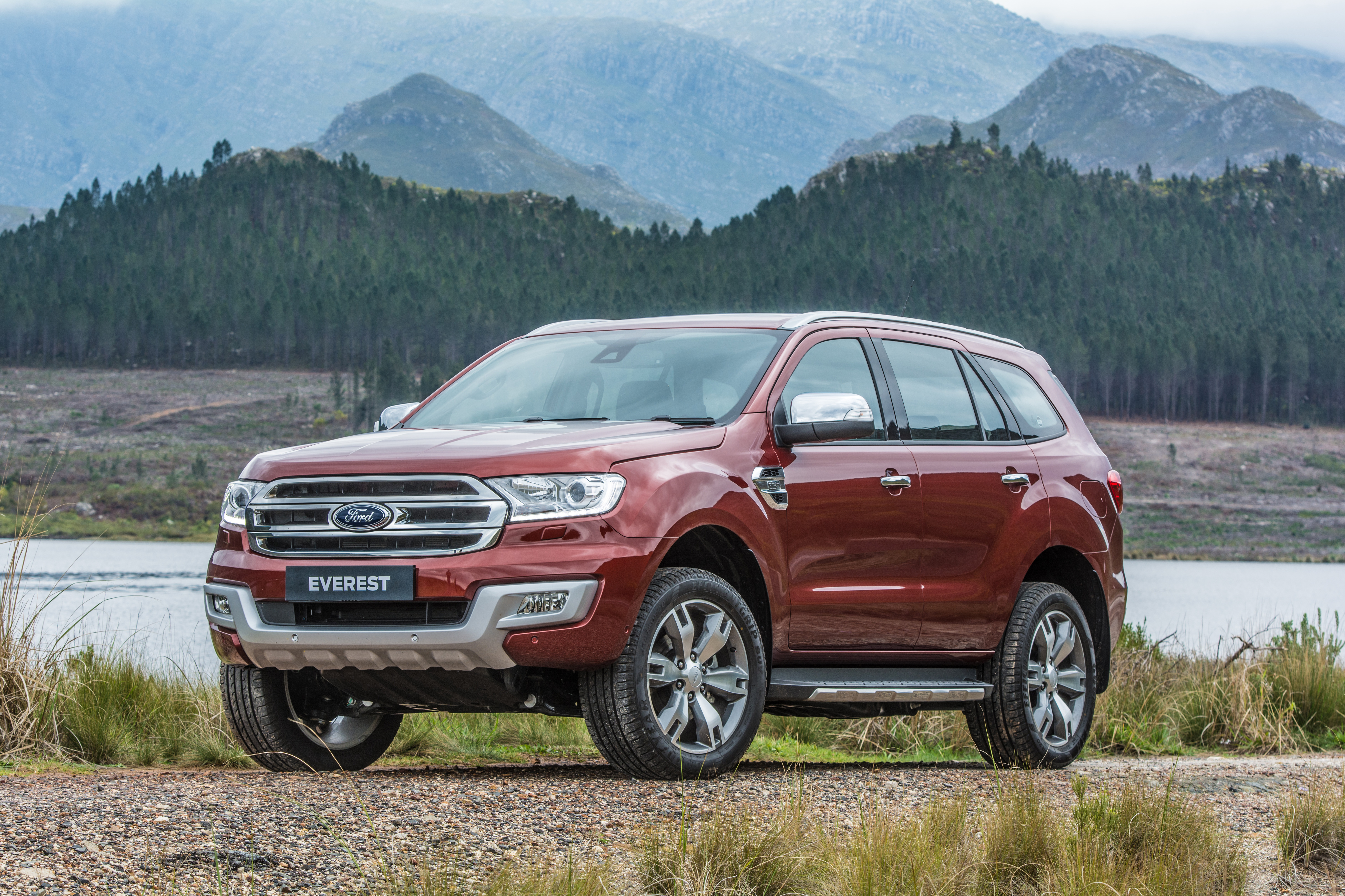 New Ford Everest shows the way forward-Autodealer