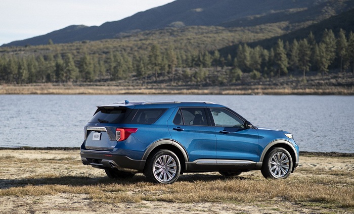 Ford Explorer’s green and dark sides exposed in Detroit-Autodealer